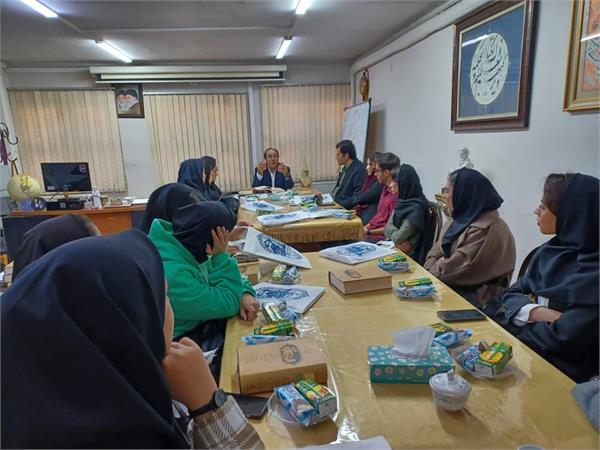 ادای احترام‌ انجمن کتابداران علوم پزشکی به بوعلی در هفته کتاب