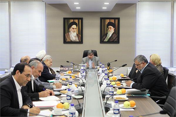 نشست سالانه هیئت امنای بنیاد بوعلی‌سینا در دفتر وزیر فرهنگ و ارشاد اسلامی برگزار شد