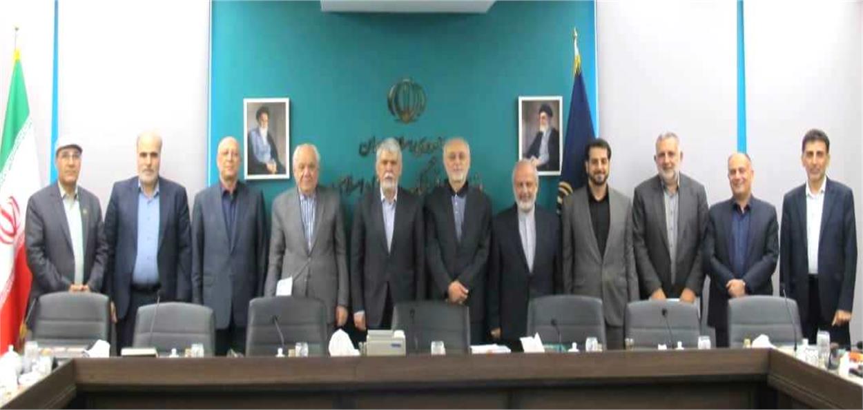ابن‌سینا روح ملت ایران و پرچم فکری ما در جهان است